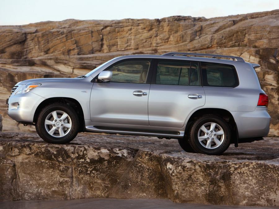  Lexus LX570 2008 года  (AU) (фото 10 из 24)